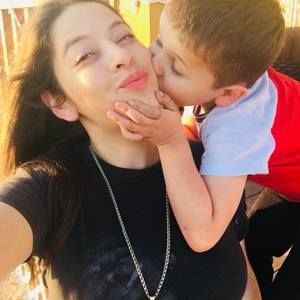 Meet your Posher, Natalie